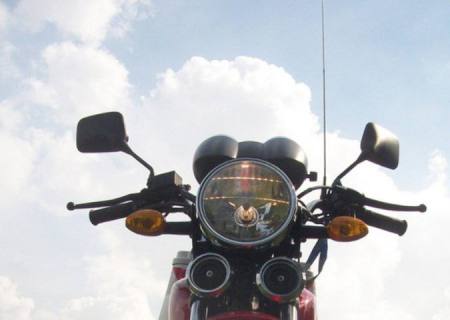 Antena corta pipa é recomendada pelo Detran para prevenir acidentes com motociclistas