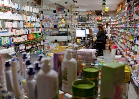 OMS alerta para escassez de remédios e aumento de falsificações