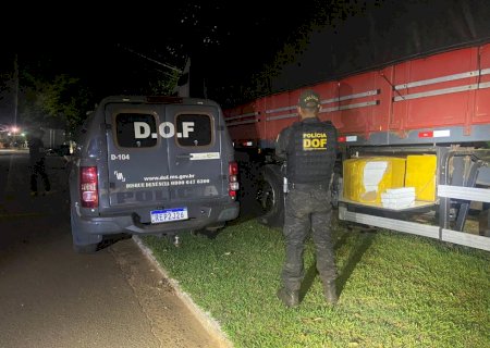 Caminhoneiro que seguia com mais de meia tonelada de maconha para o Paraná é preso em Juti