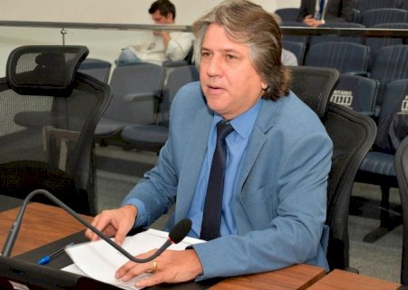 Proposta institui honrarias em homenagem ao centenário de Helena Meirelles