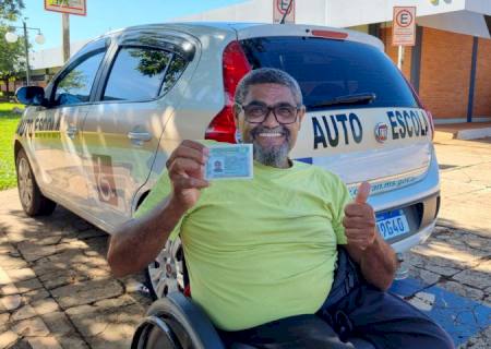 Habilitado pelo CNH MS Social, José agora sonha com carro adaptado para ter liberdade completa