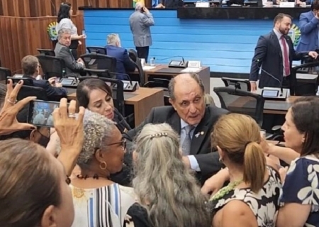 A pedido de Dr. Leandro e Deildo Piscineiro, Zé Teixeira solicita implantação de Saúde da Família em Nova Andradina
