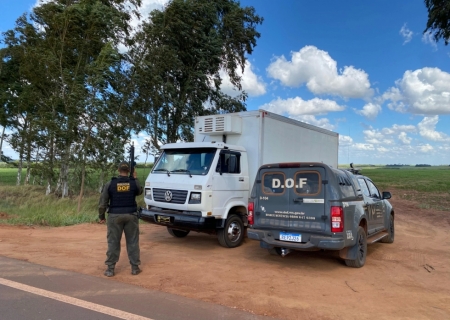 DOF recupera caminhão que seria levado para o Paraguai