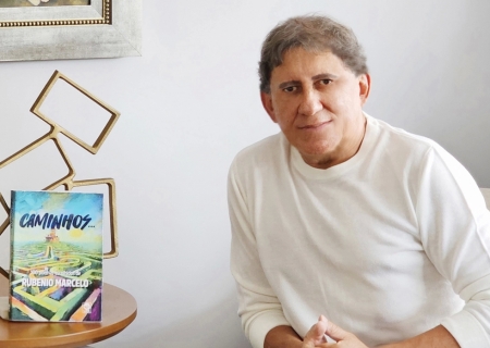 Rubenio Marcelo lança novo livro de poemas “Caminhos...”