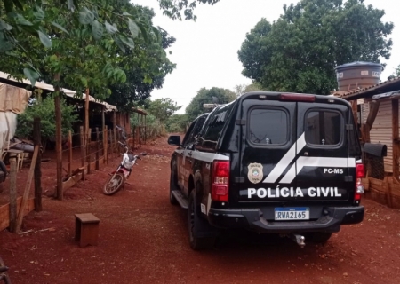 Polícia Civil prende mulher investigada por participação no homicídio de vítima enterrada no quintal em Sidrolândia