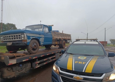 Caminhonete furtada em Nova Alvorada do Sul é recuperada pela PRF em Nova Andradina