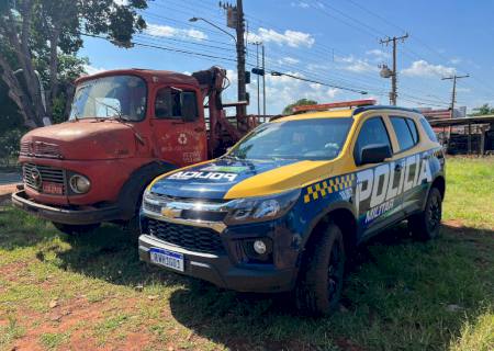 Polícia Militar Rodoviária recupera caminhão furtado em Sidrolândia