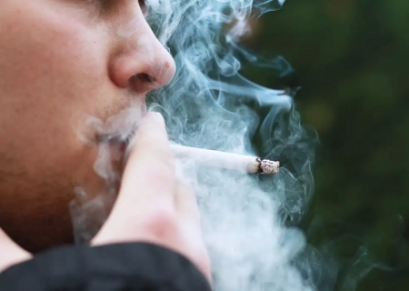 Tabagismo responde por 80% das mortes por câncer de pulmão no Brasil