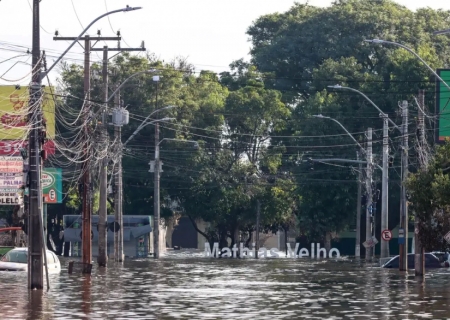 Defesa Civil alerta para volumes altos de chuva no RS