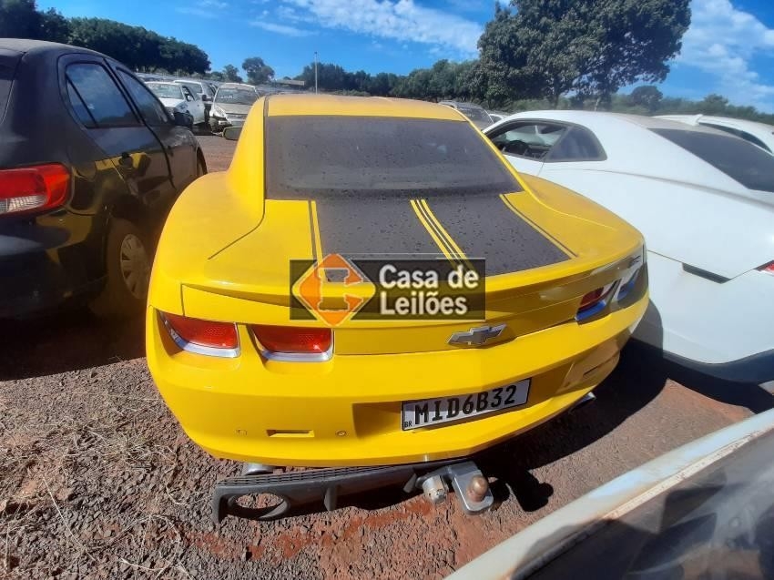 Leilão de bens apreendidos tem Camaro amarelo a R$ 87 mil