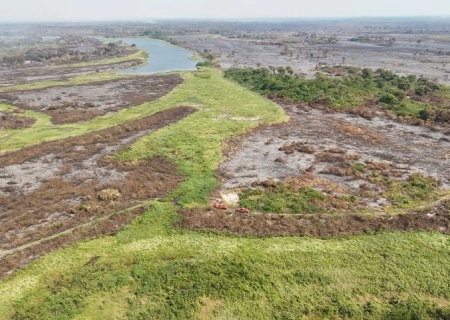 Estiagem: Bombeiros de MS adotam estratégias diversas nas linhas de combate ao fogo