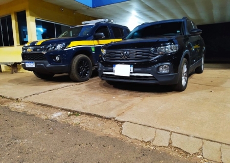 Veículo roubado em Brasília é recuperado pela PRF em Água Clara