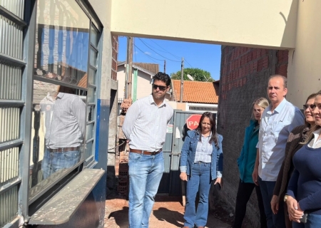 Comissões de Eficácia Legislativa e Educação fiscalizam obras da Escola Municipal Mundo da Criança