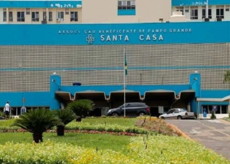 Adolescente morre na Santa Casa de Campo Grande após ser esfaqueado pela mãe