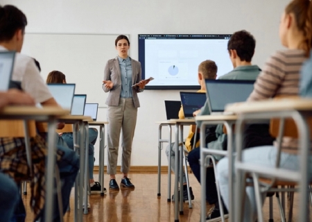 Como captar mais alunos para o segundo semestre do ano letivo?