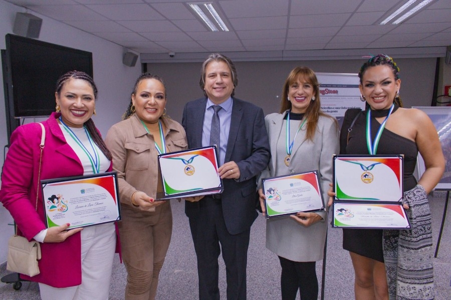Helena Meirelles e musicistas nova-andradinenses são homenageadas pela Assembleia