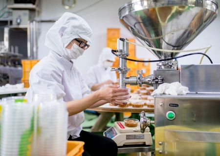 Setor industrial de MS abriu mais de 5,2 mil novas vagas de emprego entre janeiro e junho