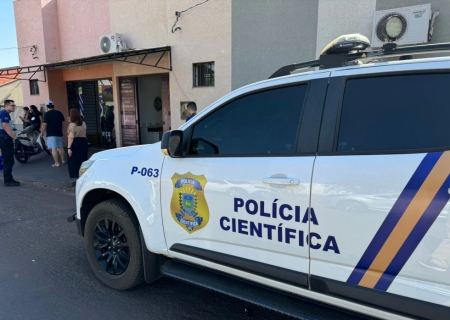 Ladrão arromba e furta estúdio de beleza no centro de Nova Andradina