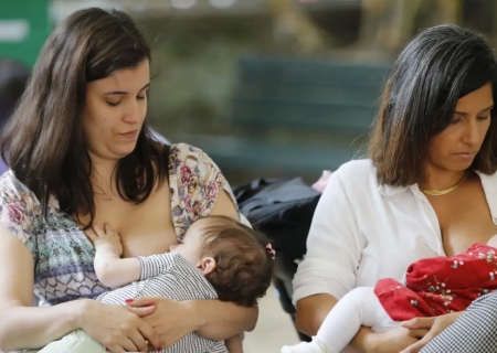 OMS e Unicef promovem campanha mundial de amamentação