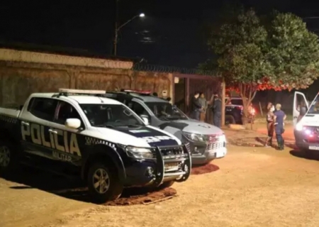 Na capital, rapaz de 28 anos é chamado no portão de casa e executado