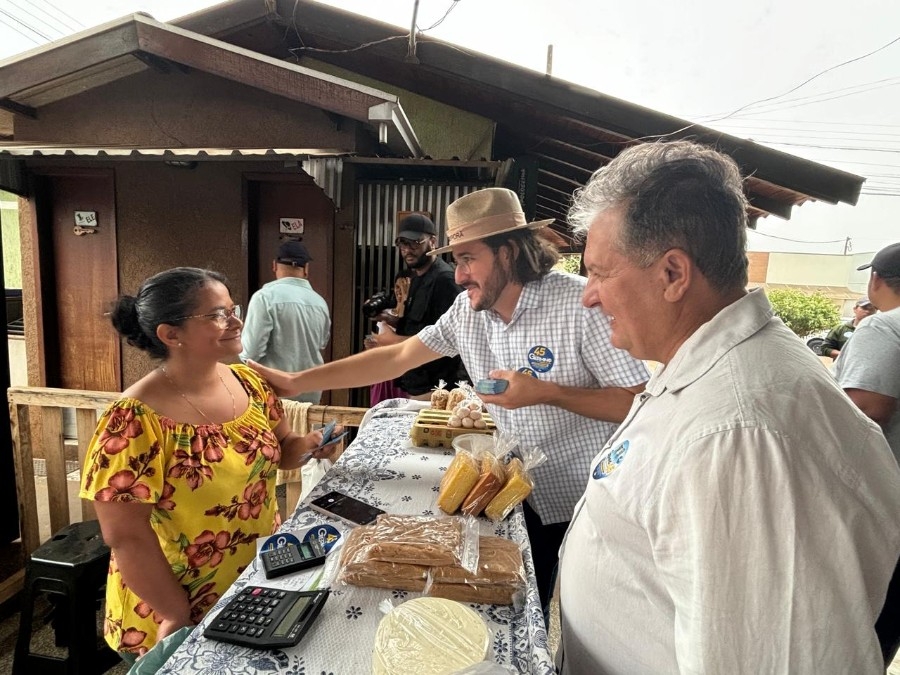 Caminhada do 45 e entrevista à rádio local movimentaram campanha de Germino neste fim de semana