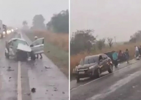 Colisão frontal deixa dois mortos e bloqueia trecho da BR-163