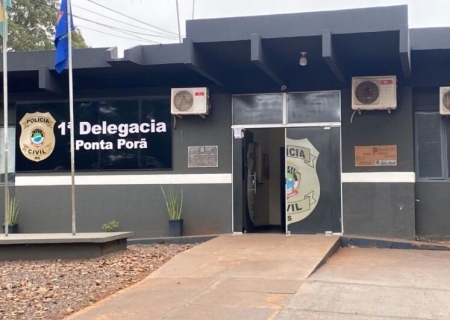 Ladrões levam malote com mais de R$ 23 mil durante assalto em Ponta Porã