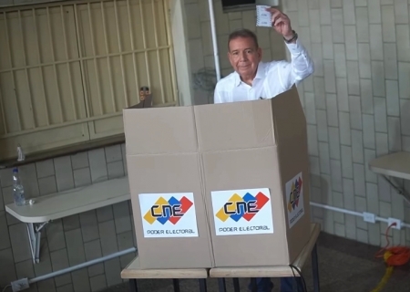 Brasil fala em 'preocupação' com ordem de prisão de opositor de Maduro