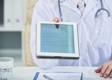 Anualmente, 2,6 milhões de pessoas morrem por erros médicos