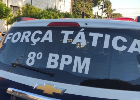 Em Ivinhema, Força Tática flagra dupla contrabandeando cigarros de Ponta Porã para o Estado de São Paulo