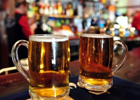 Consumo de álcool causa 12 mortes por hora no país, diz Fiocruz