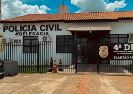 Empresa é acionada para desentupir encanamento e encontra feto em vaso sanitário