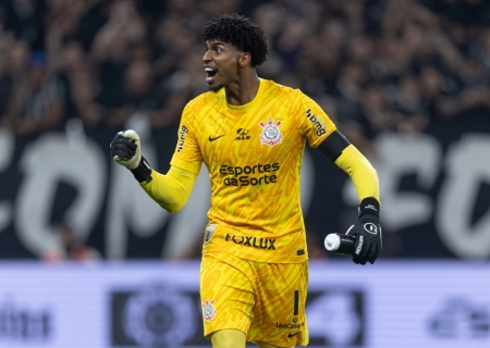 Corinthians paga Flamengo à vista e efetua a compra do goleiro Hugo Souza