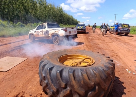 Após perseguição, PRF apreende cerca de 400 kg de maconha entre Angélica e Nova Andradina
