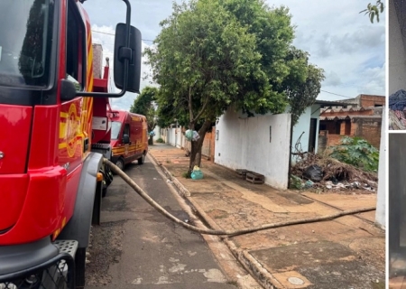Imóvel pega fogo e mobiliza bombeiros em Nova Andradina