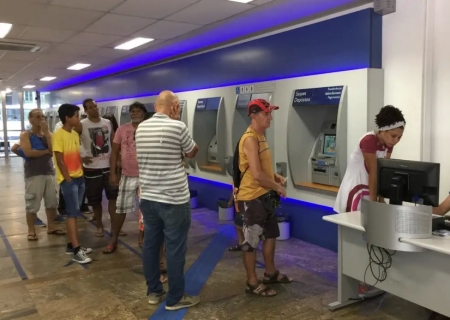 Expediente bancário tem alterações neste final de ano