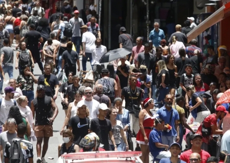 Pesquisa: 49% dos brasileiros acreditam que país vai melhorar em 2025