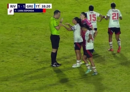 Jogadoras do River Plate são presas por racismo durante jogo em São Paulo