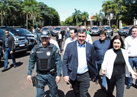 Para reforçar segurança em 58 municípios, Governo de MS entrega 77 viaturas à PM e Polícia Civil