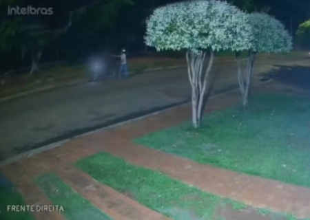 Motociclista é morto por garupa durante emboscada