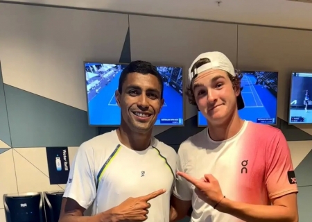 Thiago Monteiro e João Fonseca se classificam a Aberto da Austrália