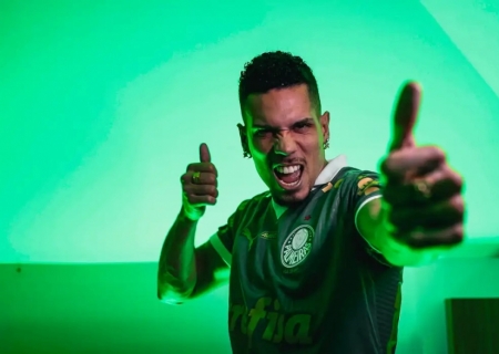 Palmeiras anuncia a contratação do atacante Paulinho