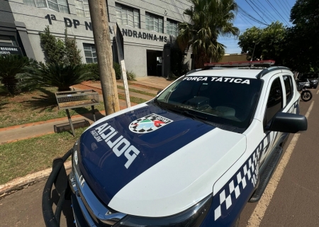 Jovem é preso ao ser flagrado comercializando drogas no Durval Andrade Filho