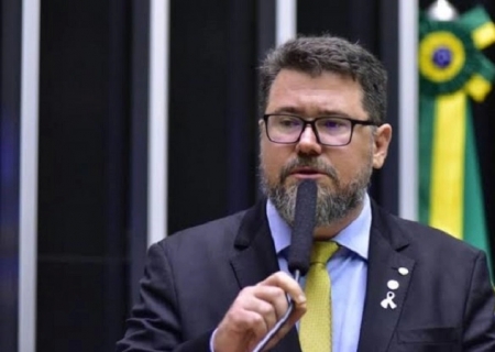 Pollon sugere abertura de CPI sobre a 'Imprensa Marrom' por ataque a conservadores