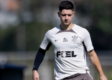 Após acidente com vítima fatal, Garro poderá voltar ao Brasil e se reapresentar ao Corinthians