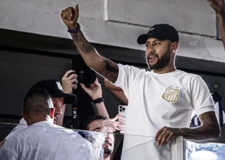 Santos aguarda Neymar liberado por empréstimo, diz jornalista