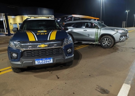 PRF recupera Hilux após perseguição em Ribas do Rio Pardo
