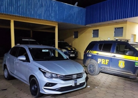 Automóvel furtado em Minas Gerais é recuperado pela PRF em Bataguassu