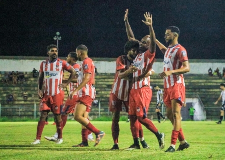 Coxim vence Corumbaense fora de casa e pressiona Águia Negra e Naviraiense