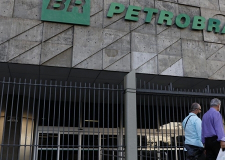 Petrobras assina contrato para ampliação de frota